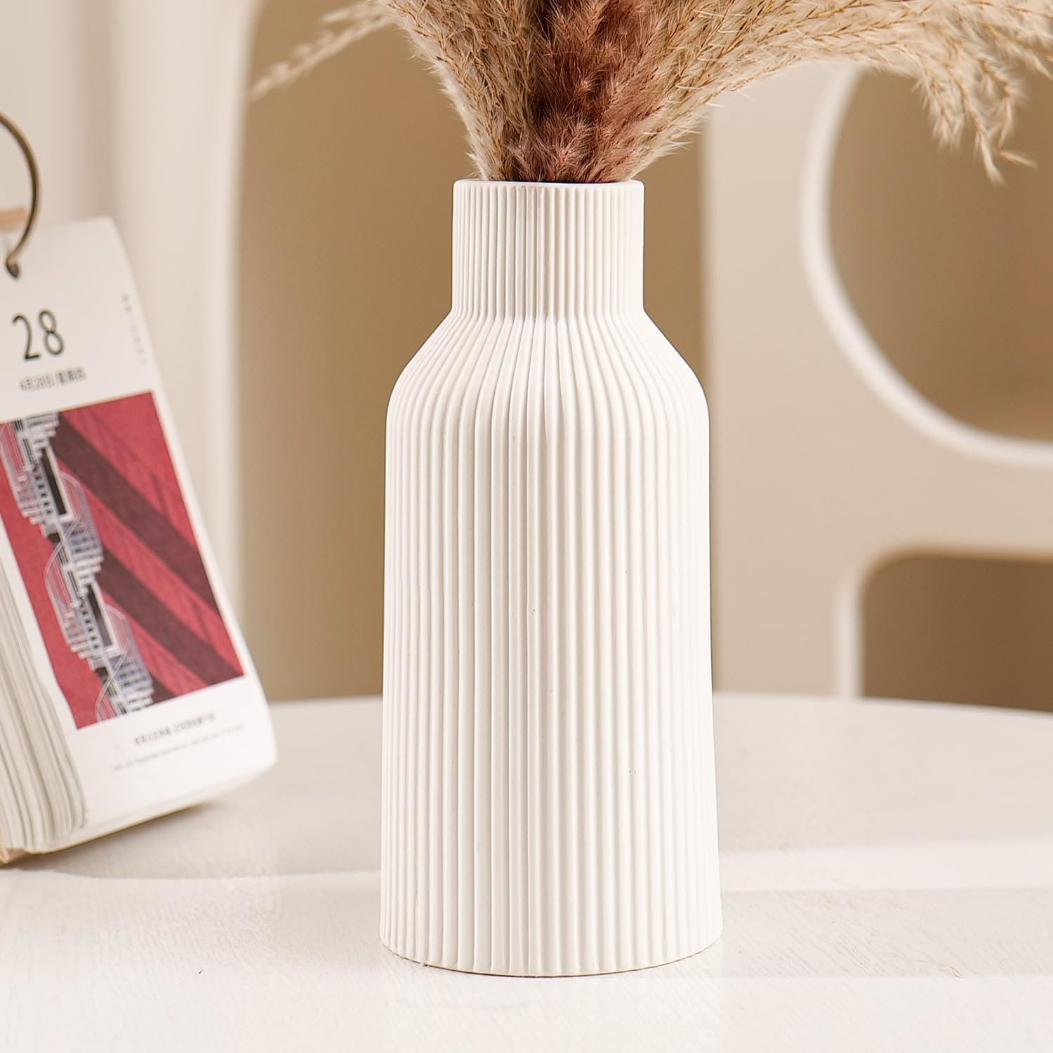 Hanaomaoyi Bohemian White Ceramic Vase – for Pampas Grass, Mantel, Bookshelf, Entryway and Living Room Decor (White, 7in)