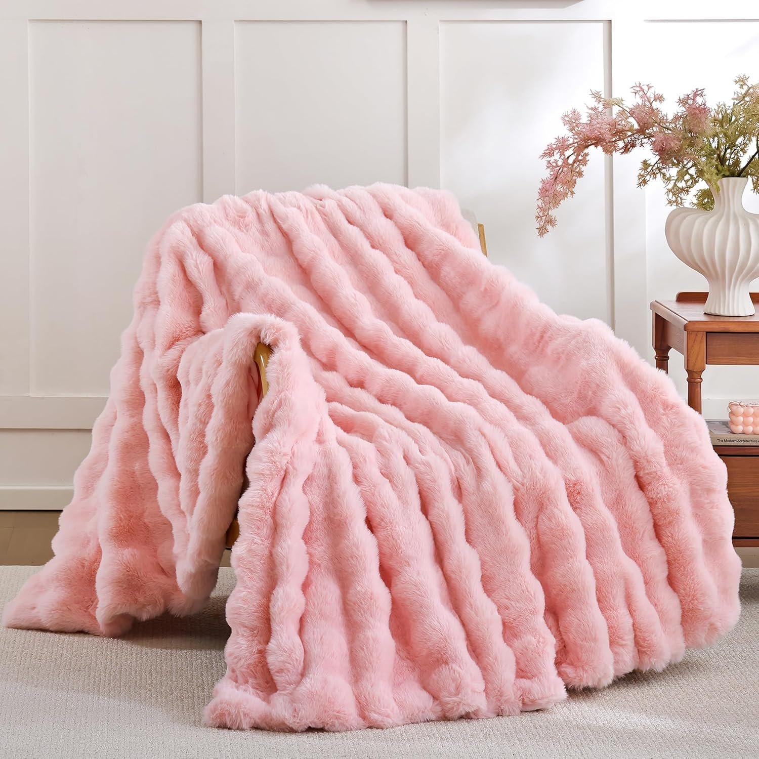 Smoofy Faux Fur Throw Blanket for Couch – Blush Pink Fluffy Cozy Rabbit Fleece, Plush Soft Bubble Blanket for Sofa & Bed, for Mom, Warm Fuzzy Home Room Decor Throw 50″ x 60″