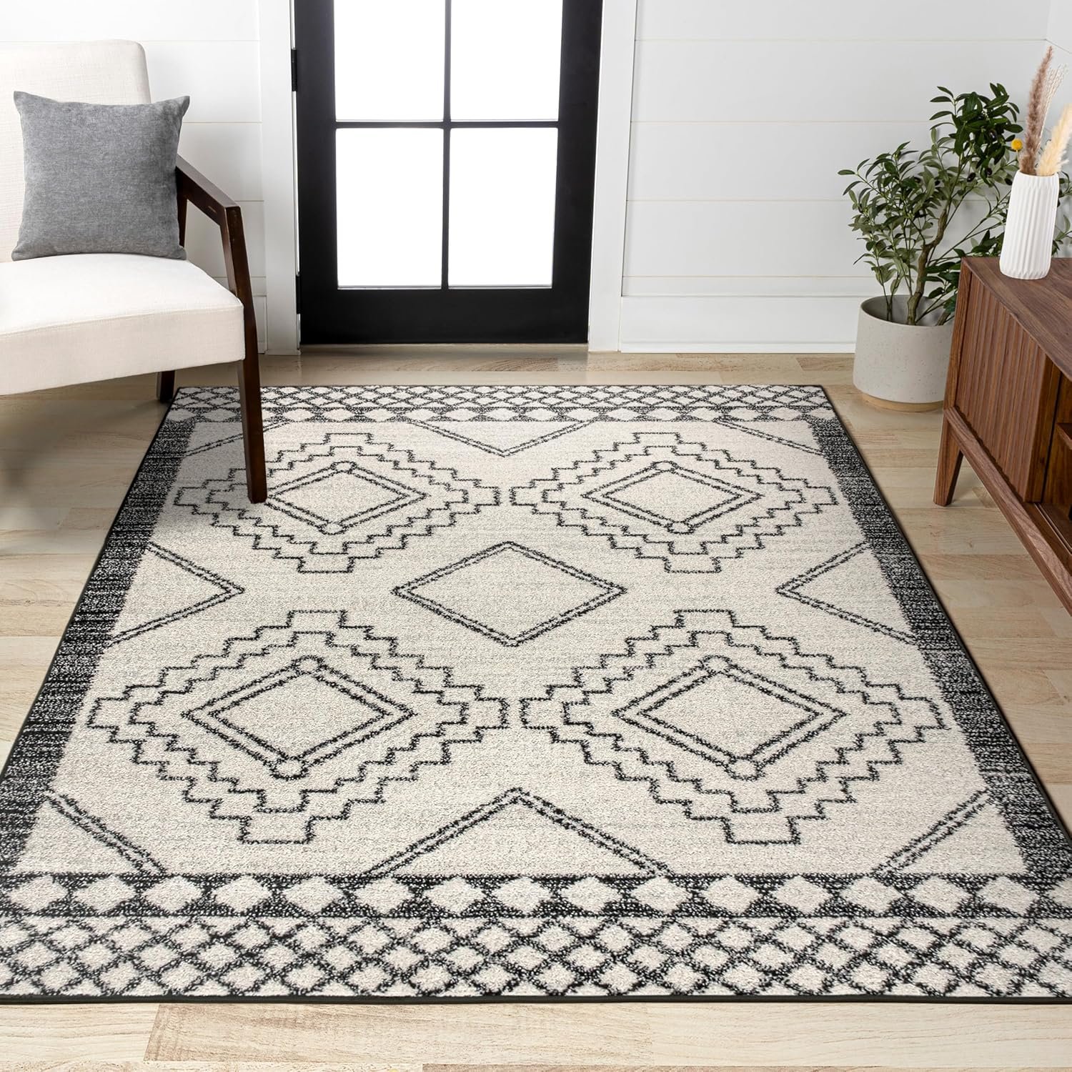 JONATHAN Y Amir Moroccan Beni Souk Cream/Black Indoor Area Rug, 8×10, Bohemian, Scandinavian, Easy-Cleaning for Living Room, Bedroom, Kitchen, Pet Friendly, Non-Shedding (MOH200A-8)